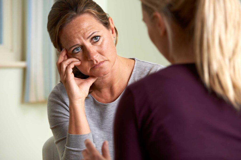 Why a Narcissist Ignores You: Uncovering the Reasons 21 narcisstic parent looking at daughter