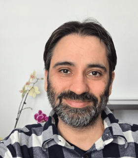 Yonge & Davisville Therapists - Psychotherapy Clinic in Yonge & Eglinton, ON 32 Shahram (Shawn) Eskandary Registered Psychotherapist (Q)