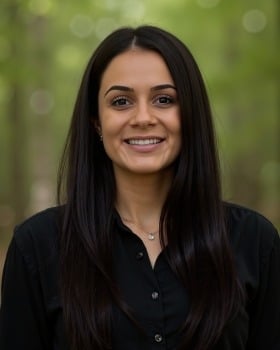 Oakville Therapists - Psychotherapy Clinic in Oakville, ON 33 Romina Monastero, RP 280x350